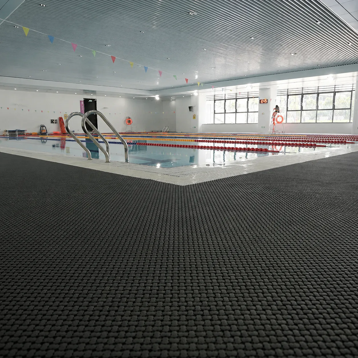 Pool surrounds